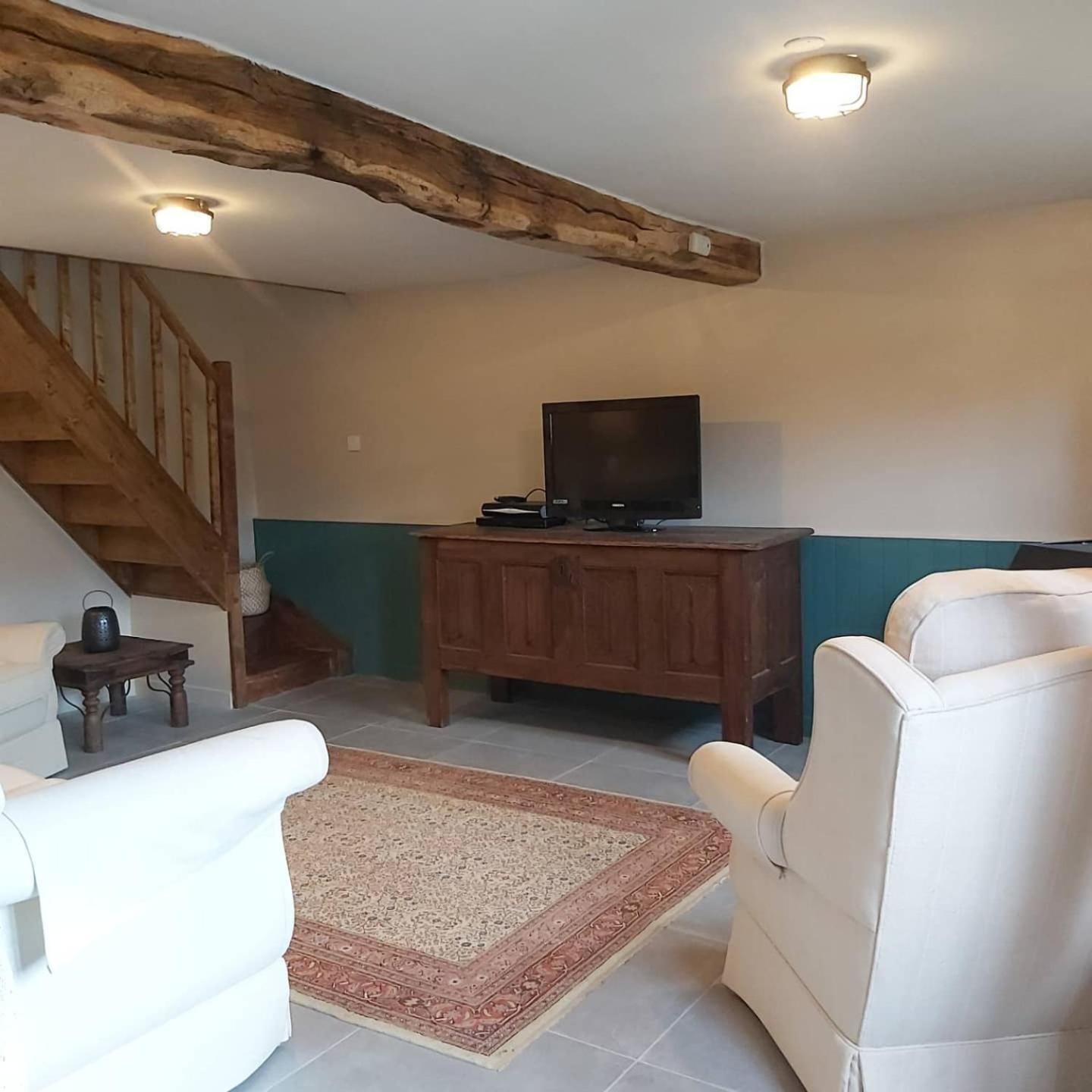 Beautiful 2 Bed Cottage With Swimming Pool Pagéas Quarto foto