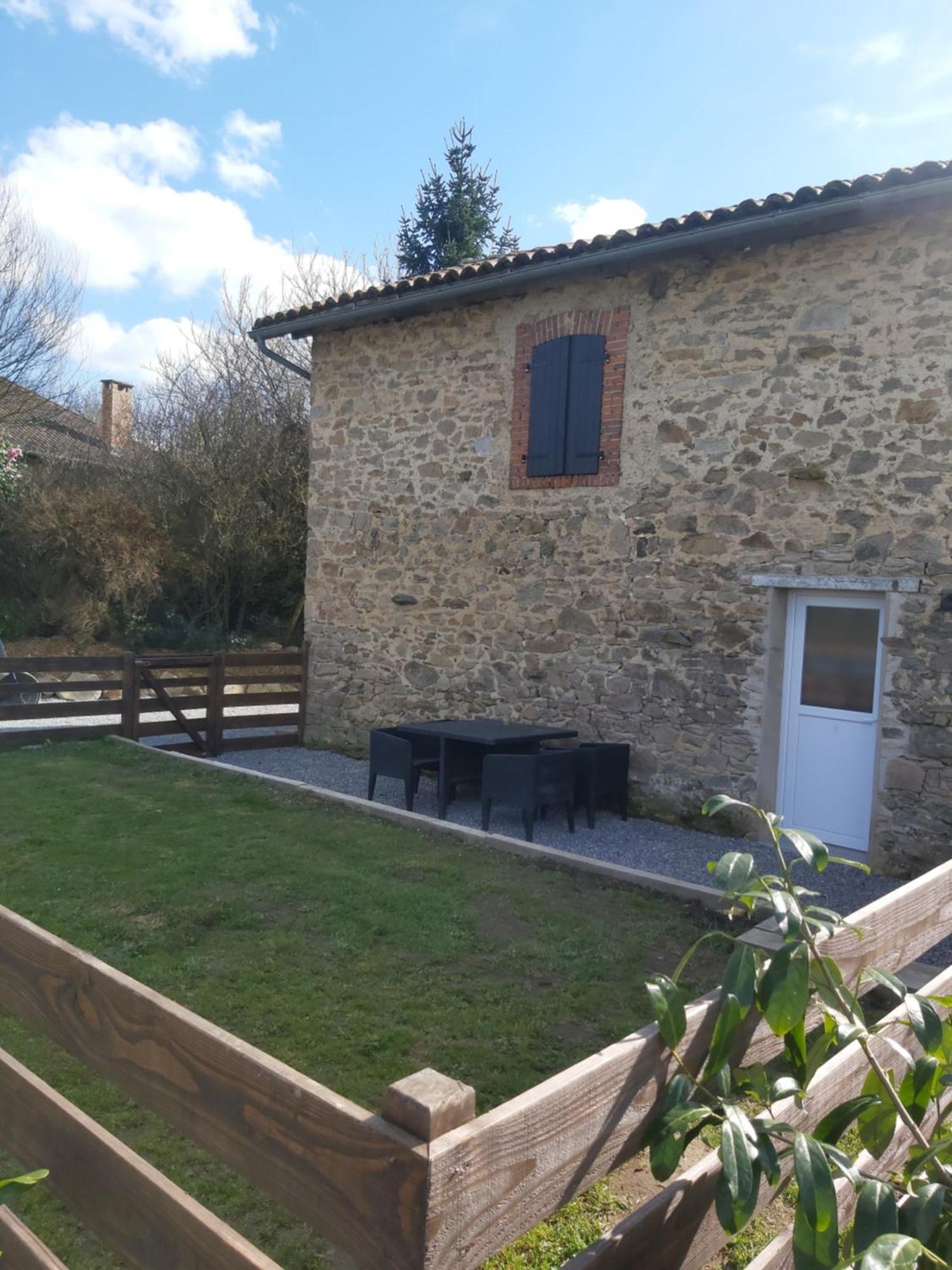 Beautiful 2 Bed Cottage With Swimming Pool Pagéas Quarto foto